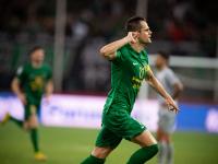 开云体育官方网站-雄鹿队外援状态起伏不定，对球队造成压力