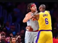 开云体育在线-勒布朗遭遇伤病，湖人不敌掘金