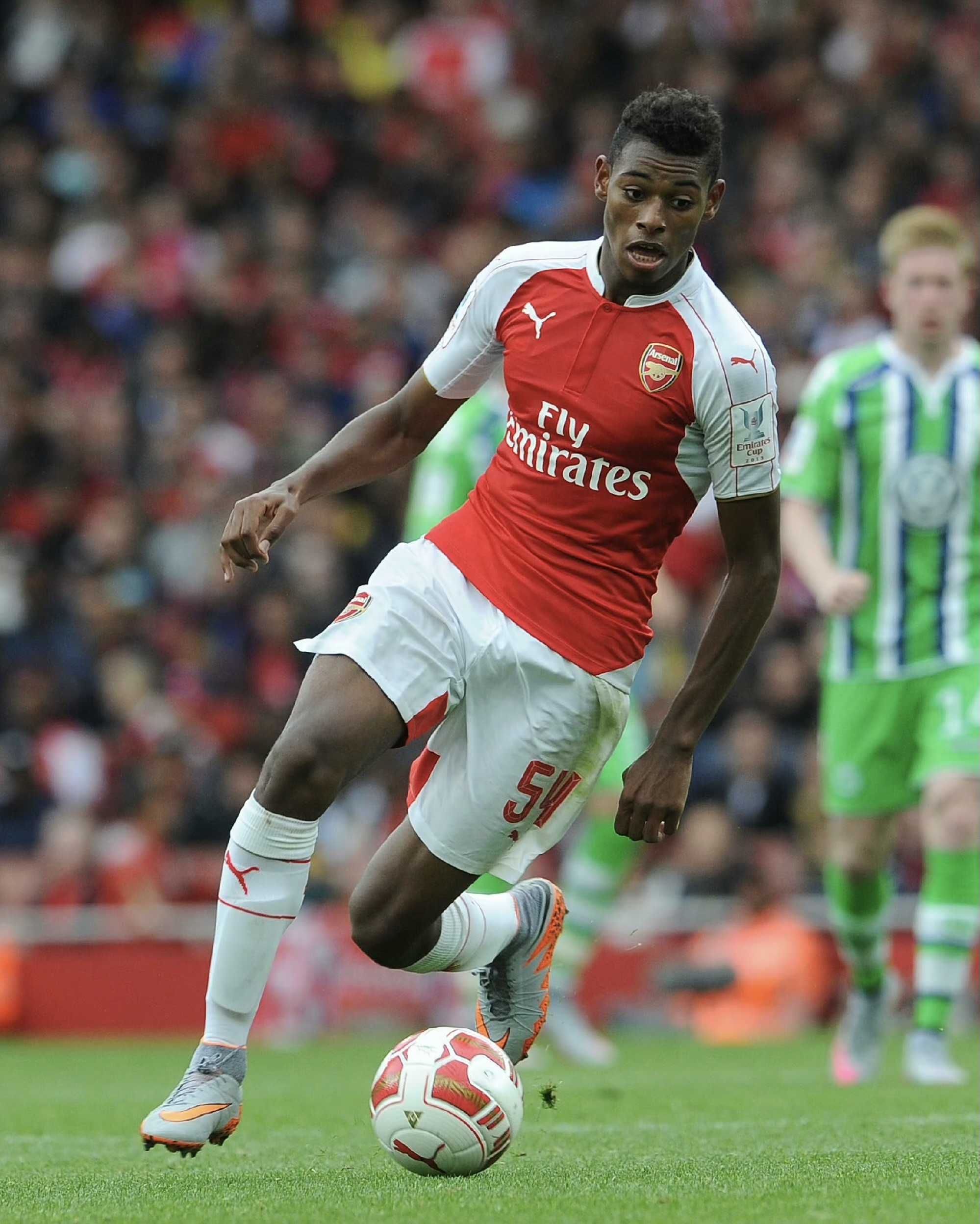 阿联酋队大胜黎巴嫩对手获胜