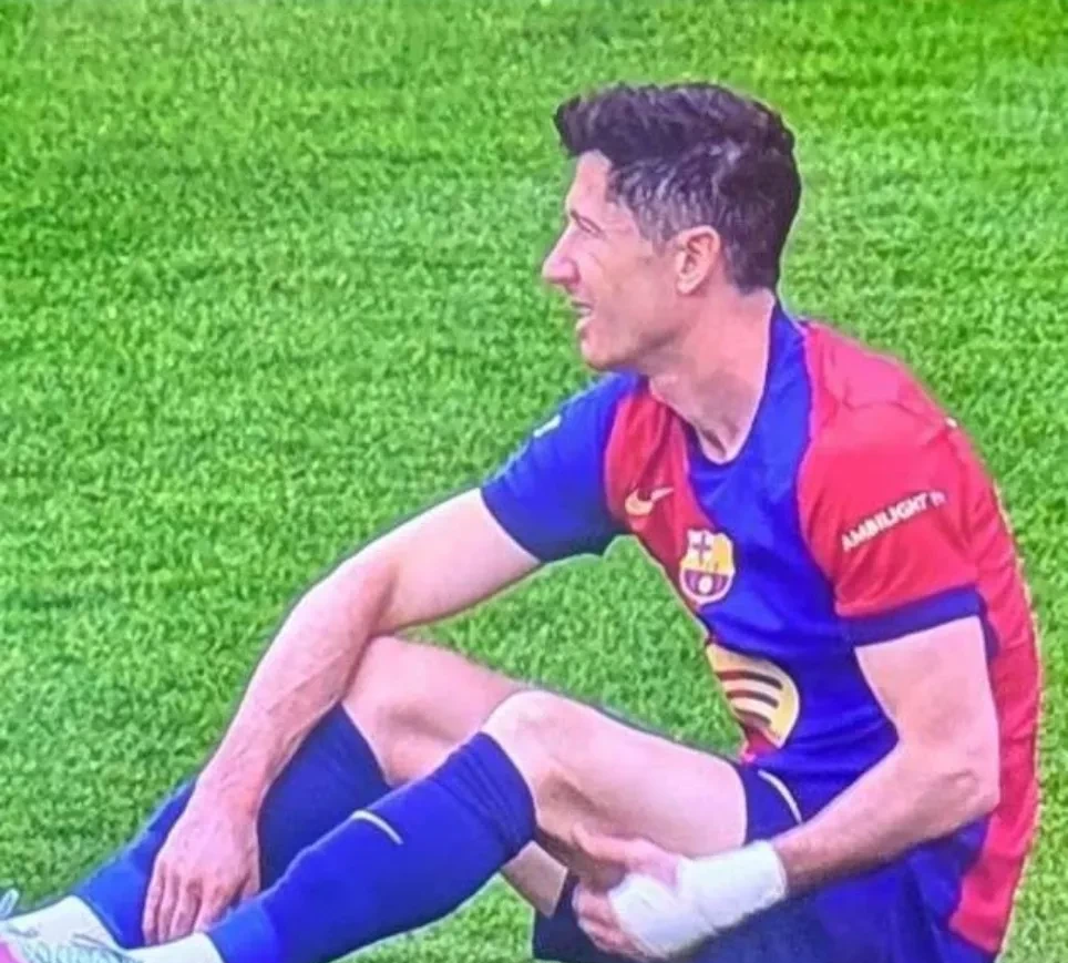 巴萨后防线不稳，连丢漏洞频现