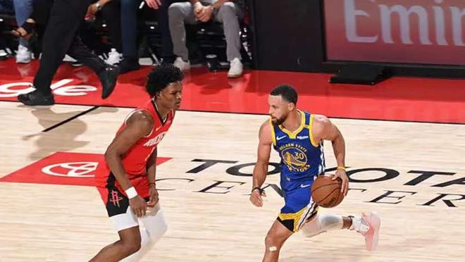 雷霆大胜勇士，场均120得分