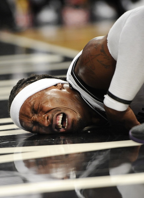 网吧大胜太阳，客场连胜