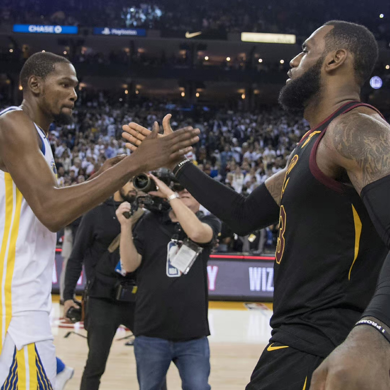 篮网客场擒下湖人，杜兰特神准